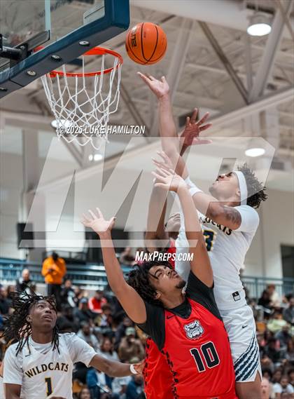 Thumbnail 1 in Tri-Cities vs. Wheeler photogallery.