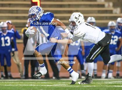 Thumbnail 1 in Stratford vs. Vega (UIL 2A Area Playoff) photogallery.