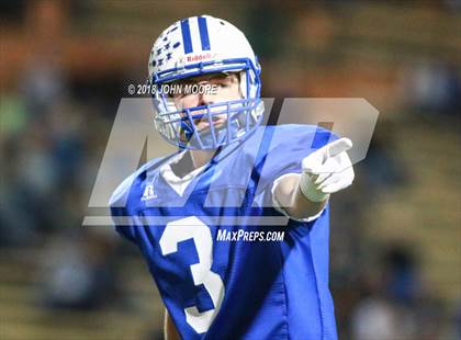 Thumbnail 1 in Stratford vs. Vega (UIL 2A Area Playoff) photogallery.