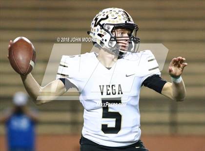 Thumbnail 1 in Stratford vs. Vega (UIL 2A Area Playoff) photogallery.
