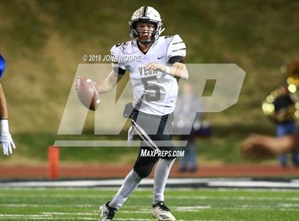 Thumbnail 3 in Stratford vs. Vega (UIL 2A Area Playoff) photogallery.