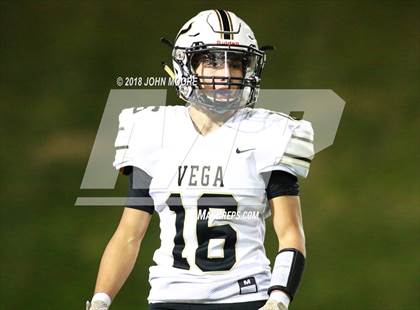 Thumbnail 1 in Stratford vs. Vega (UIL 2A Area Playoff) photogallery.