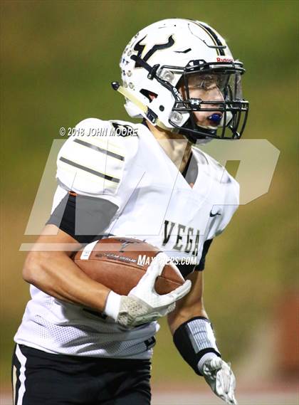 Thumbnail 1 in Stratford vs. Vega (UIL 2A Area Playoff) photogallery.