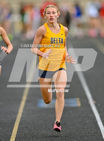 Thumbnail 1 in IHSAA Delta Sectionals (100 Meter)  photogallery.