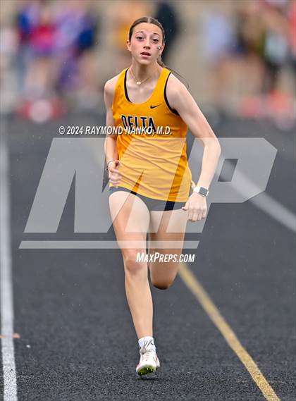 Thumbnail 1 in IHSAA Delta Sectionals (100 Meter)  photogallery.