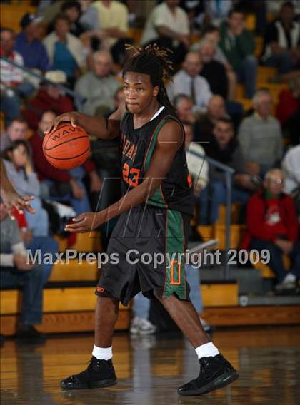 Thumbnail 1 in Findlay Prep vs Fort Myers Dunbar (City of Palms Classic) photogallery.