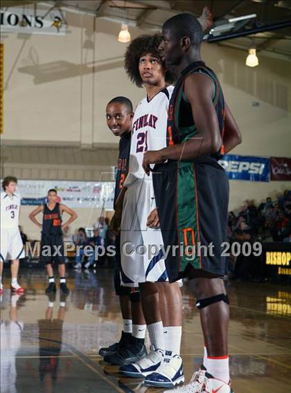 Thumbnail 2 in Findlay Prep vs Fort Myers Dunbar (City of Palms Classic) photogallery.