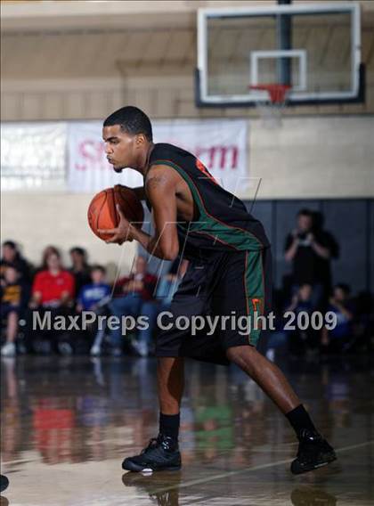 Thumbnail 1 in Findlay Prep vs Fort Myers Dunbar (City of Palms Classic) photogallery.