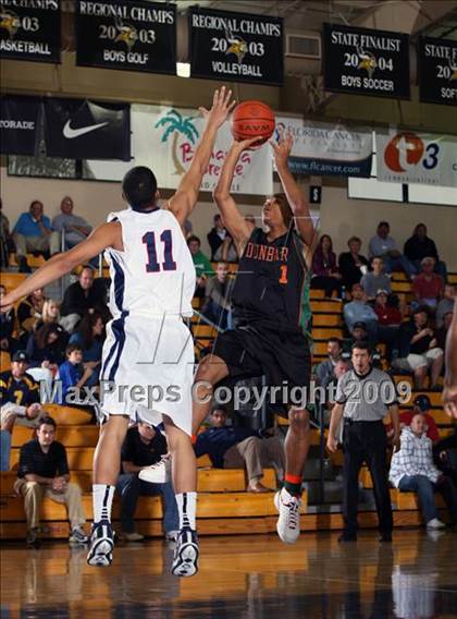Thumbnail 3 in Findlay Prep vs Fort Myers Dunbar (City of Palms Classic) photogallery.