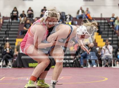 Thumbnail 3 in Women's Ironman (Finals) photogallery.