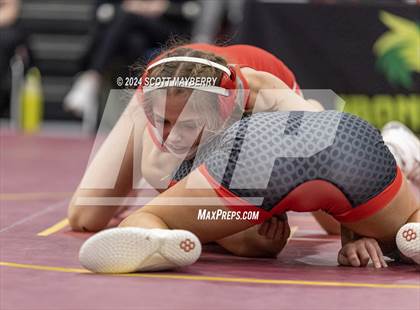 Thumbnail 2 in Women's Ironman (Finals) photogallery.