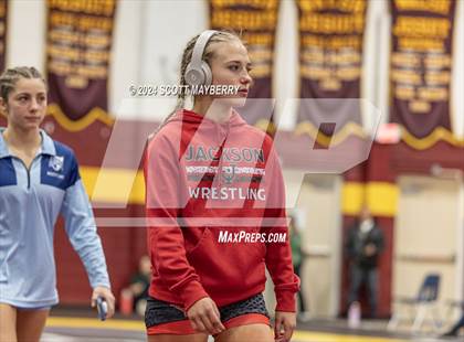 Thumbnail 1 in Women's Ironman (Finals) photogallery.