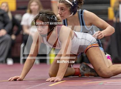 Thumbnail 3 in Women's Ironman (Finals) photogallery.