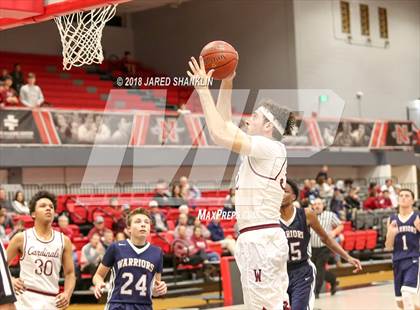 Thumbnail 2 in E.D. White vs Houma Christian(Darin Fontz Classic) photogallery.