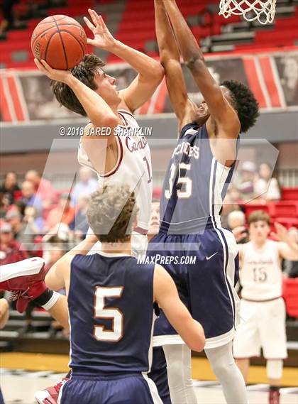 Thumbnail 2 in E.D. White vs Houma Christian(Darin Fontz Classic) photogallery.