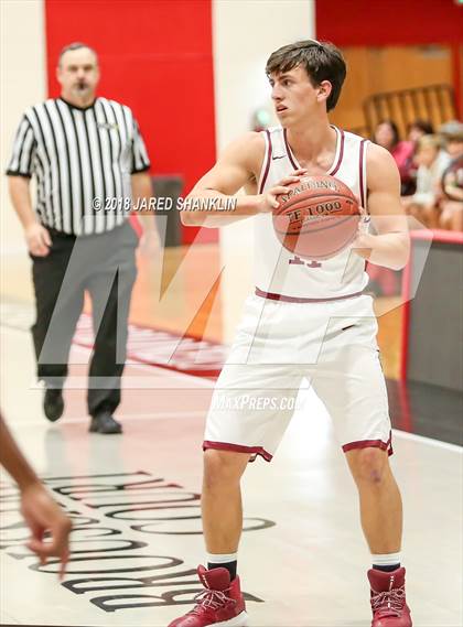 Thumbnail 1 in E.D. White vs Houma Christian(Darin Fontz Classic) photogallery.