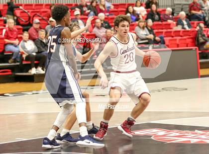 Thumbnail 1 in E.D. White vs Houma Christian(Darin Fontz Classic) photogallery.