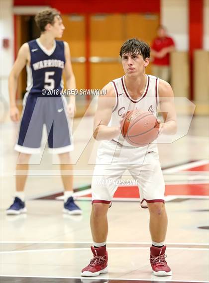 Thumbnail 2 in E.D. White vs Houma Christian(Darin Fontz Classic) photogallery.