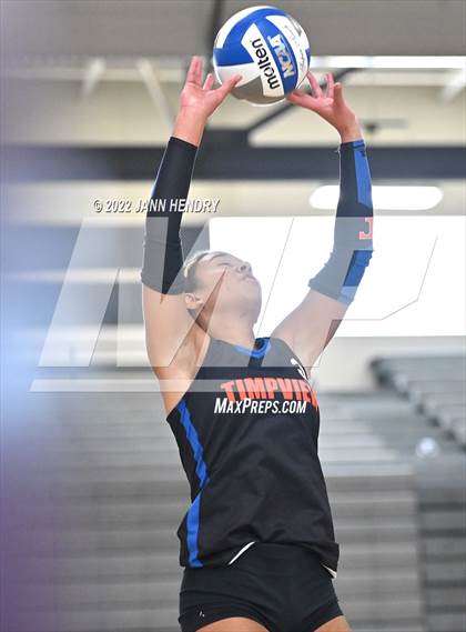 Thumbnail 2 in Mater Dei vs. Timpview (Durango Fall Classic) photogallery.