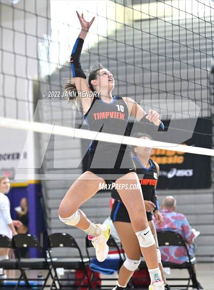Thumbnail 3 in Mater Dei vs. Timpview (Durango Fall Classic) photogallery.