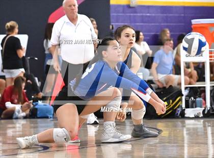 Thumbnail 1 in Mater Dei vs. Timpview (Durango Fall Classic) photogallery.