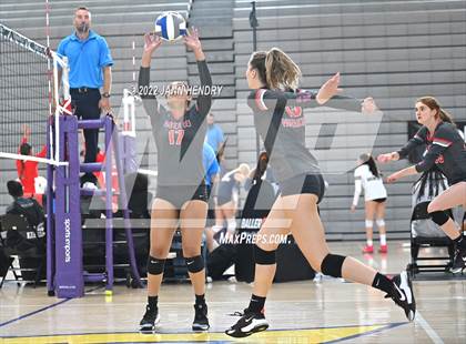Thumbnail 1 in Mater Dei vs. Timpview (Durango Fall Classic) photogallery.