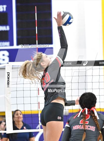 Thumbnail 1 in Mater Dei vs. Timpview (Durango Fall Classic) photogallery.