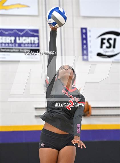 Thumbnail 2 in Mater Dei vs. Timpview (Durango Fall Classic) photogallery.