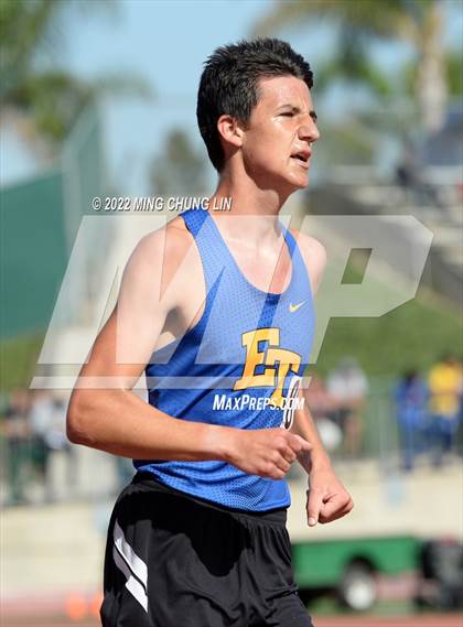 Thumbnail 2 in Irvine/Asics Distance Carnival  photogallery.