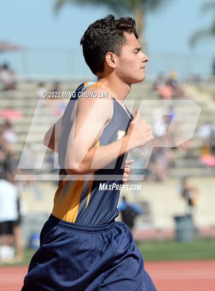 Thumbnail 1 in Irvine/Asics Distance Carnival  photogallery.