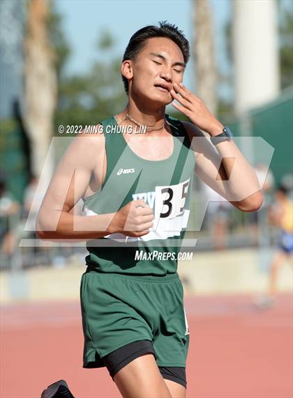 Thumbnail 1 in Irvine/Asics Distance Carnival  photogallery.