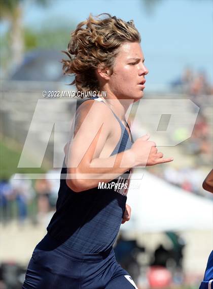 Thumbnail 2 in Irvine/Asics Distance Carnival  photogallery.