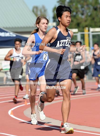Thumbnail 1 in Irvine/Asics Distance Carnival  photogallery.