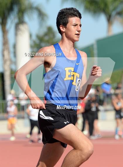Thumbnail 1 in Irvine/Asics Distance Carnival  photogallery.