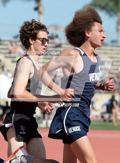 Thumbnail 2 in Irvine/Asics Distance Carnival  photogallery.