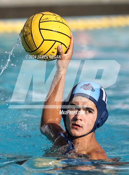 Thumbnail 1 in Carlmont @ Hillsdale photogallery.