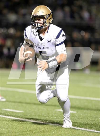 Thumbnail 3 in Pope John XXIII @ Paramus Catholic photogallery.