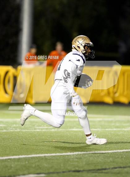 Thumbnail 3 in Pope John XXIII @ Paramus Catholic photogallery.