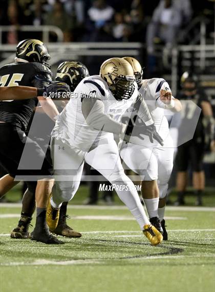 Thumbnail 1 in Pope John XXIII @ Paramus Catholic photogallery.