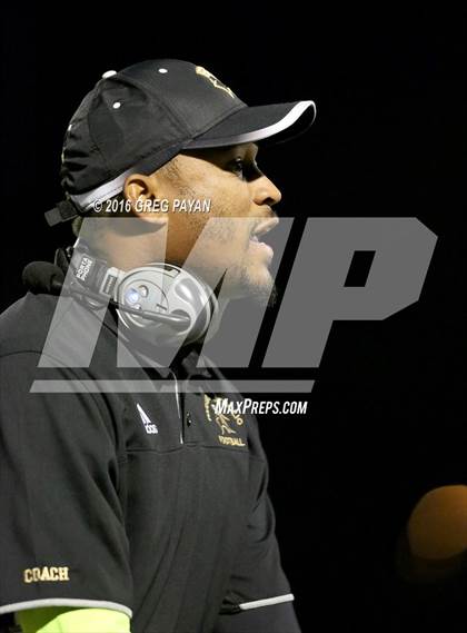Thumbnail 1 in Pope John XXIII @ Paramus Catholic photogallery.