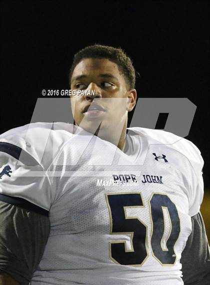 Thumbnail 2 in Pope John XXIII @ Paramus Catholic photogallery.