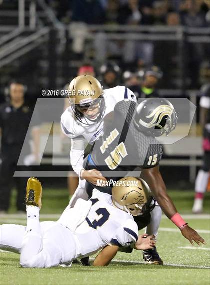 Thumbnail 3 in Pope John XXIII @ Paramus Catholic photogallery.