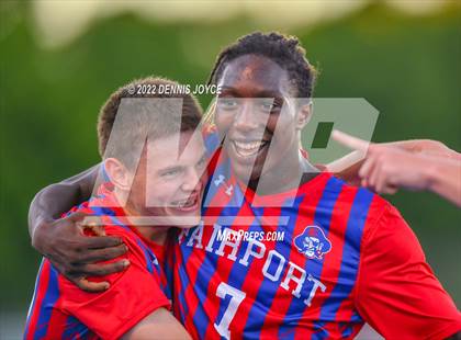 Thumbnail 3 in Victor @ Fairport photogallery.