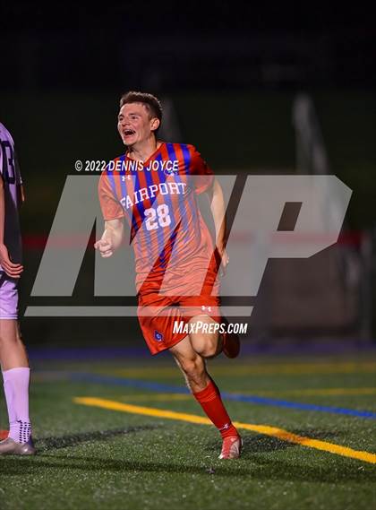 Thumbnail 3 in Victor @ Fairport photogallery.