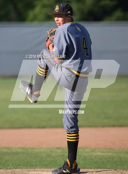 Thumbnail 2 in Del Oro @ Oak Ridge photogallery.