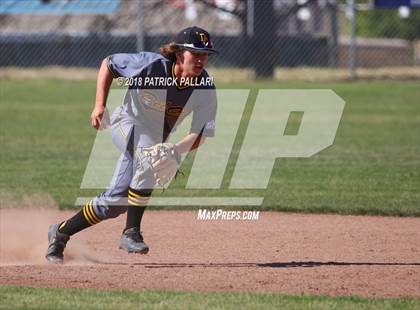 Thumbnail 3 in Del Oro @ Oak Ridge photogallery.