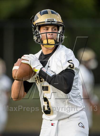 Thumbnail 1 in Freedom @ Loudoun Valley photogallery.