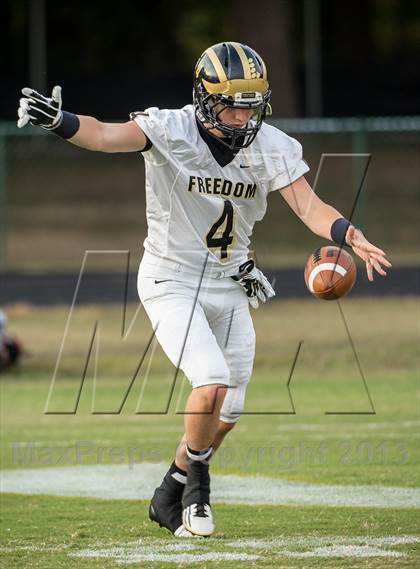 Thumbnail 2 in Freedom @ Loudoun Valley photogallery.