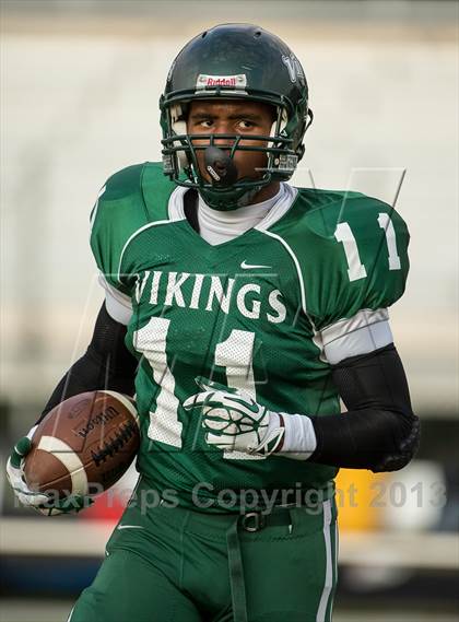Thumbnail 3 in Freedom @ Loudoun Valley photogallery.