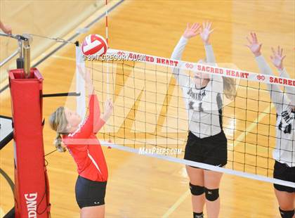 Thumbnail 2 in St. Mary's Dominican vs Academy of the Sacred Heart (Sacred Heart Jamboree) photogallery.